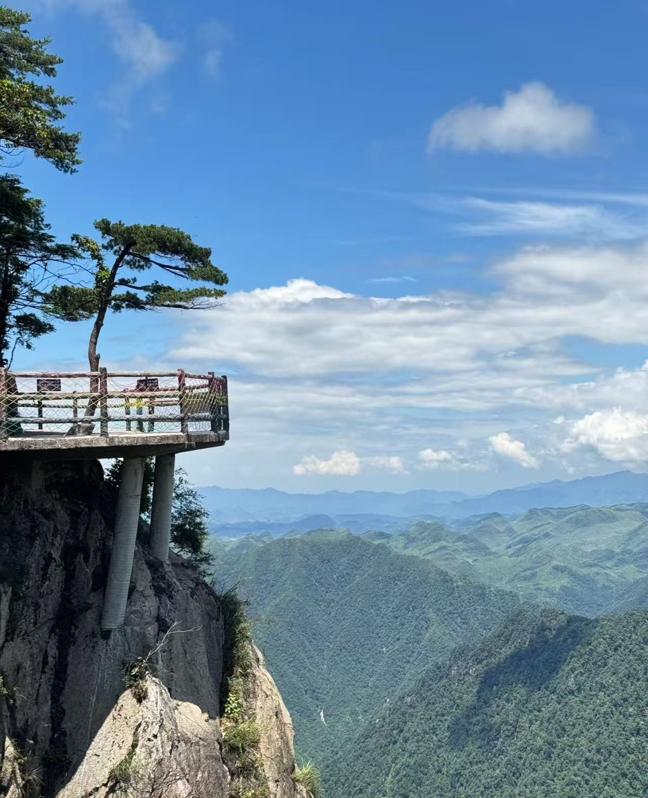 郴州旅游三天二晚蘇仙嶺+高椅嶺+東江湖+莽山五指峰跟團游